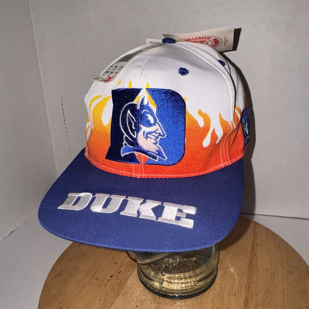 Vintage Duke Blue Devils On Fire Snapback Hat NOS NWT Front Row Taiwan Spellout
